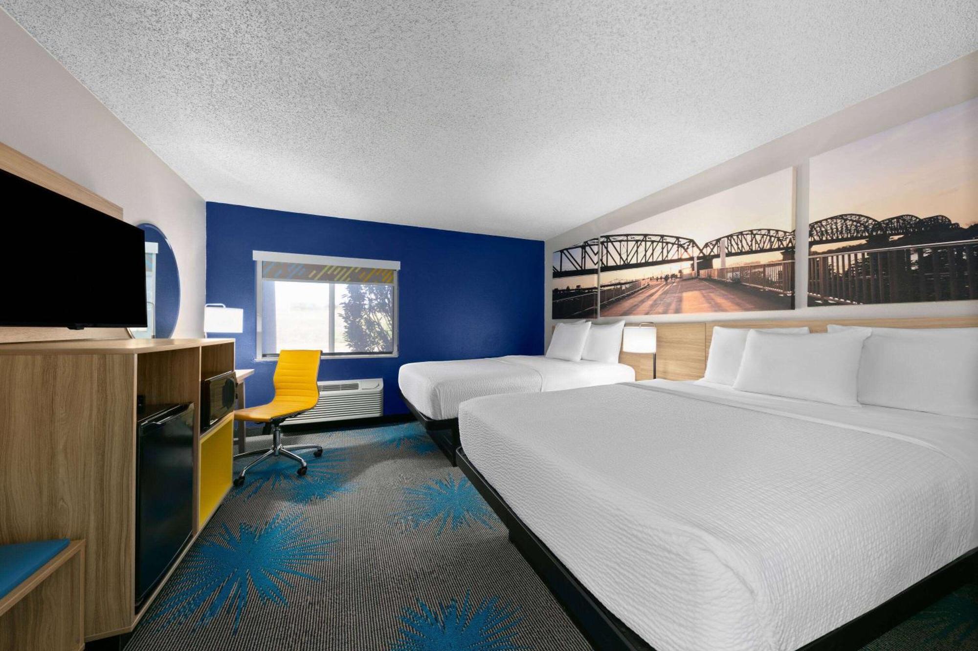 Days Inn By Wyndham Fort Smith Bagian luar foto