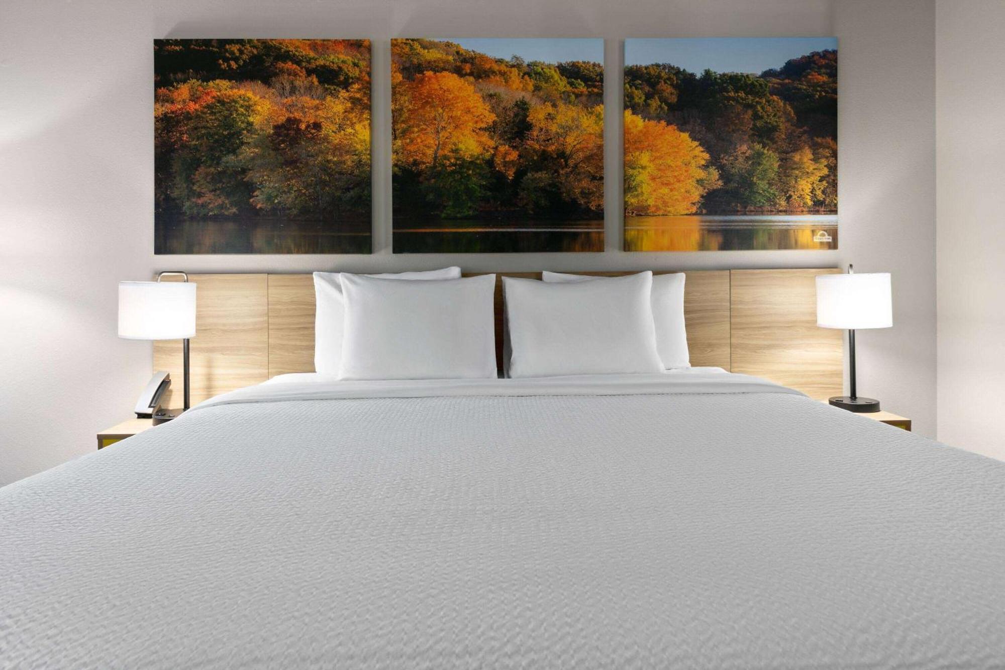 Days Inn By Wyndham Fort Smith Bagian luar foto