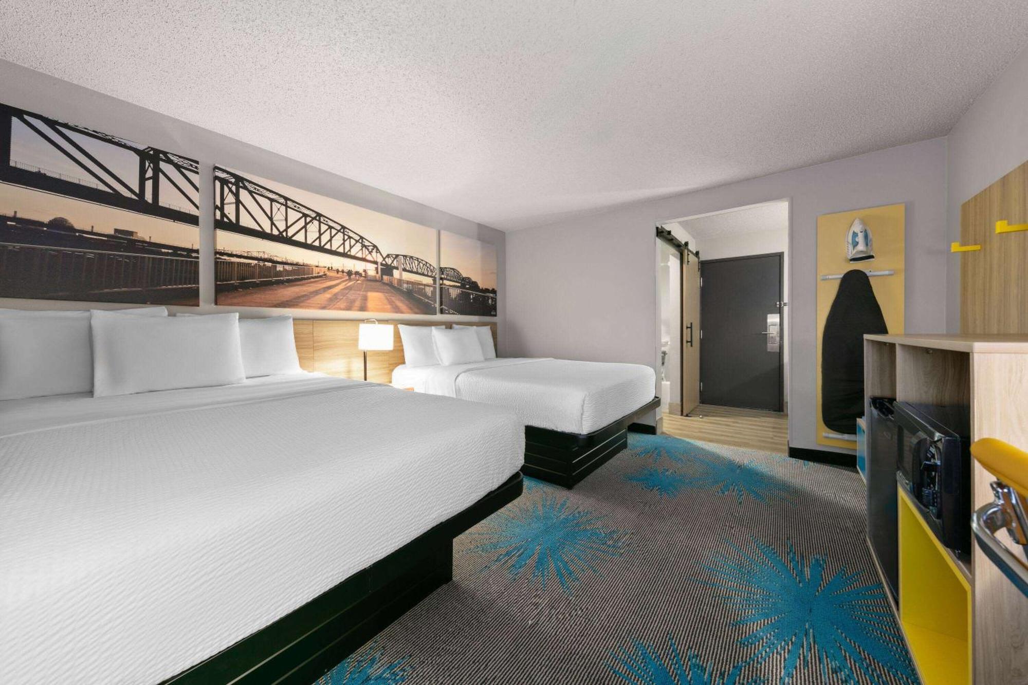 Days Inn By Wyndham Fort Smith Bagian luar foto